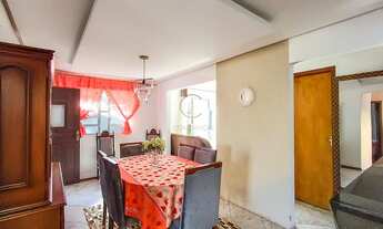 Imagem 7: Casa à venda em Olaria, Canoas - 140m² - Churrasqueira e Piso Laminado