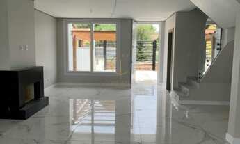 Imagem 2: Sobrado 03 dormitórios , sendo 01 suíte com closet , todos os quartos com varanda e um Eno