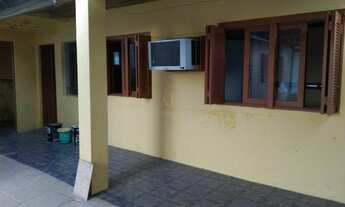 Imagem 3: Terreno no Niterói com três casas para locação