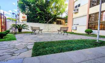 Imagem 2: Apartamento amplo de 03 dormitórios, sendo uma suíte , Sacada e 01 Vaga para Veículo no ba