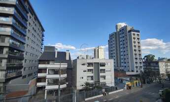 Imagem 5: Apartamento amplo de 03 dormitórios, sendo uma suíte , Sacada e 01 Vaga para Veículo no ba