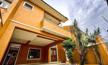 Imagem: Sobrado de 3 dormitórios com uma suíte