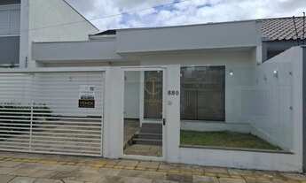 Imagem: Casa de 3 dormitórios, 2 vagas, piscina