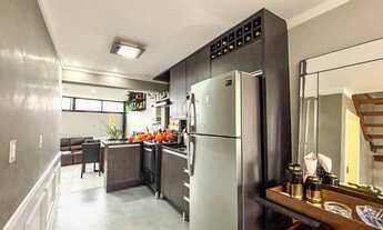 Imagem 5: EXCELENTE SOBRADO SEMI MOBILIADO DE 02 DORMITÓRIOS COM SUITE AMERICANA, SACADA E CHURRASQU