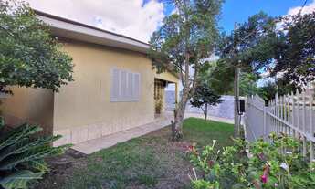 Imagem 2: CASA COM 02 DORMITÓRIOS MAIS ANEXO NOS FUNDOS COM 02 DORMITÓRIOS, NO IGARA, EM CANOAS