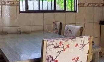 Imagem 4: CASA TERREA SEMI MOBILIADA COM 02 DORMITÓRIOS, EDÍCULA, PISCINA E 3 VAGAS DE GARAGENS NO B