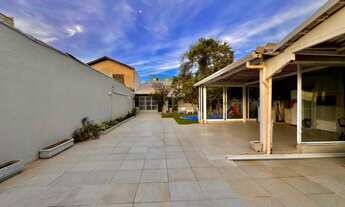 Imagem: CASA 02 DORMITÓRIOS SENDO 02 SUITES E PISCINA