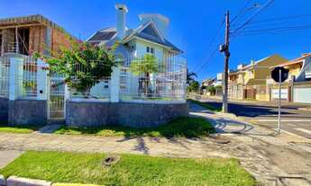 Imagem 5: SOBRADO SEMI MOBILIADO COM 4 DORM-SUÍTE - SÓTÃO- PISCINA - NO MOINHOS DE VENTO