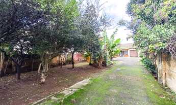 Imagem: CASA TÉRREA DE 03 DORMITÓRIOS, SENDO UMA