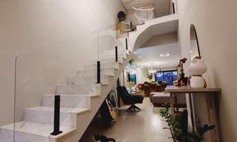 Imagem 7: Sobrado 03 Dormitórios, sendo 01 Suíte e Closet, Piso Aquecido nos Banheiros e Persianas