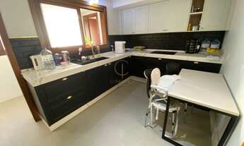 Imagem 7: Lindo apartamento com 164 m2 privativos, 3 dormitórios, sendo uma suíte com sacada, vaga d