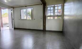 Imagem 6: Casa Térrea, 03 Dormitórios , sendo 01 Suíte, 03 Vagas para Veículos no Bairro Nossa Senho