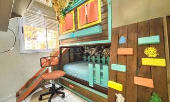 Imagem 7: ÓTIMA CASA COM TETO RETRÁTIL, MÓVEIS PLANEJADOS DE 02 DORMITÓRIOS, VAGA DE GARAGEM COBERTA