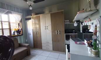 Imagem 6: CASA MISTA DE 02 DORMITÓRIOS COM ÓTIMO ACABAMENTO E DUAS VAGAS DE GARAGENS