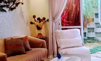 Imagem 5: Sobrado Mobiliado com 04 Dormitórios, transf. em 03 Dormitórios, Closet, Sótão , Pátio e 0