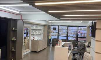 Imagem: Loja com 3 Dormitorio(s) localizado(a) no