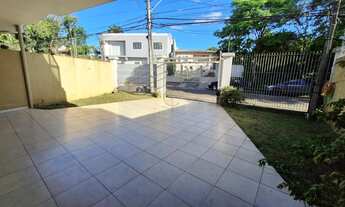 Imagem 3: Sobrado com 3 dormitórios no bairro Nossa Senhora das Graças