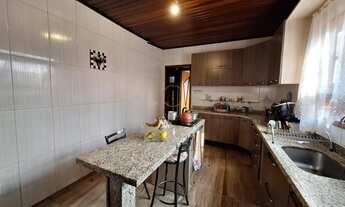 Imagem 5: SOBRADO COM 04 DORMITÓRIOS MAIS UMA EDÍCULA COM 02 DORMITÓRIOS NO GUAJUVIRAS EM CANOAS