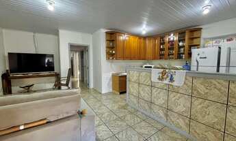 Imagem 5: Casa térrea com 3 dormitórios, duas vagas, amplo pátio. Excelente localização