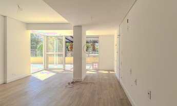 Imagem 7: Apartamento com Piscina em Passo da Areia, Porto Alegre - Venda