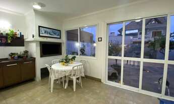 Imagem 7: Sobrado alto padrão 03 dormitórios sendo 01 suíte