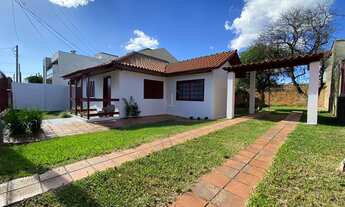 Imagem: Casa com 3 Dormitorio(s) localizado(a) no