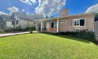 Imagem 1: Casa à venda em Viaduto, Igrejinha - Área de serviço, banheiro social, sala de estar e coz