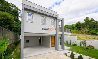 Imagem: Casa à venda em Viaduto, Igrejinha Churrasqueira