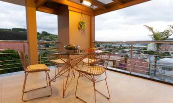 Imagem 3: Casa semimobiliada com piscina e espaço gourmet no Centro de Parobé