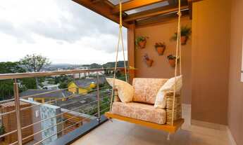 Imagem 4: Casa semimobiliada com piscina e espaço gourmet no Centro de Parobé