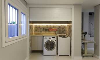 Imagem 6: Casa semimobiliada com piscina e espaço gourmet no Centro de Parobé