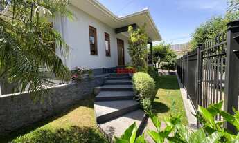 Imagem: Linda casa com piscina em Igrejinha disponível