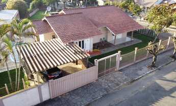 Imagem: Casa de esquina no Bom Pastor