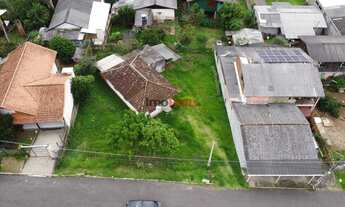 Imagem: Amplo lote a venda no Bairro Vila Nova em