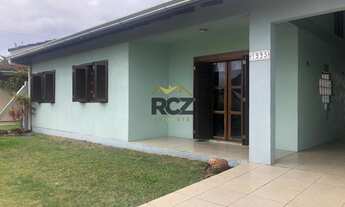 Imagem: CASA COM 04 DORM. E ANEXO - PRÓXIMA DA