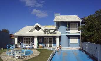 Imagem: SOBRADO NO CENTRO DE IMBÉ C/ PISCINA