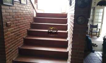 Imagem 7: SOBRADO C/04 DORMITÓRIOS, SENDO 02 SUÍTES, NA BARRANCA DO RIO..