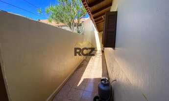 Imagem 6: CASA COM 03 DORMITÓRIOS EM REGIÃO NOBRE