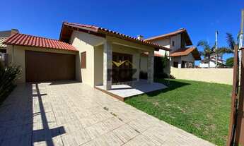 Imagem: CASA COM 03 DORMITÓRIOS EM REGIÃO NOBRE