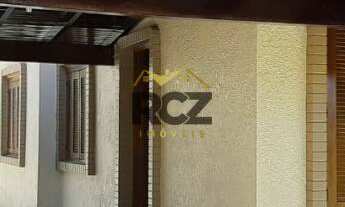 Imagem: CASA COM 03 DORMITÓRIOS E PISCINA