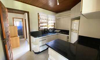 Imagem 7: CASA COM 4 DORMITÓRIOS E PISCINA