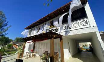 Imagem: SOBRADO COM 05 DORMITÓRIOS E PISCINA