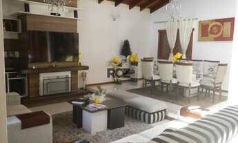 Imagem 4: SOBRADO COM 04 DORMITÓRIOS E PISCINA