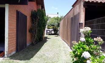 Imagem 5: CASA 02 DORMITÓRIOS COM PÁTIO AMPLO NO CENTRO