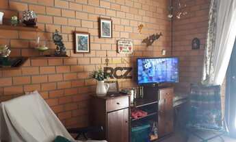 Imagem 7: CASA 02 DORMITÓRIOS COM PÁTIO AMPLO NO CENTRO