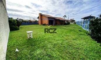 Imagem 3: CASA COM 03 DORMITÓRIOS EM AVEN IDA NOBRE DO CENTRO DE IMBÉ