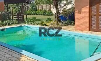 Imagem: LINDA CASA PERTINHO DA LAGOA!