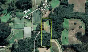 Imagem: Área de Terra com 2 Dormitorio(s) localizado(a)