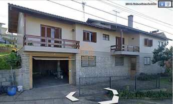 Imagem: Casa semi-nova à venda em Farroupilha