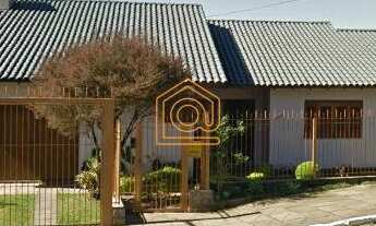 Imagem 2: Casa semi-nova à venda em Farroupilha, Pio X, com 400m² de área construída